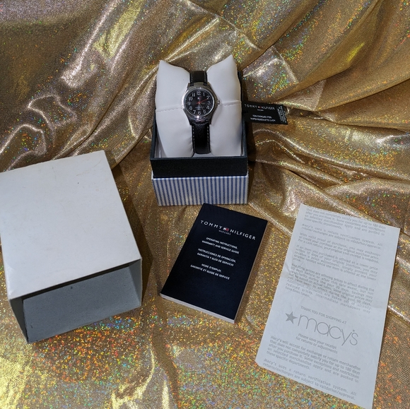 TOMMY HILFIGER WATCH